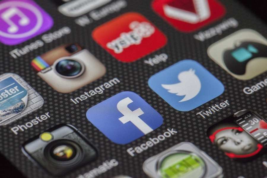 how to start online business in pakistan social media